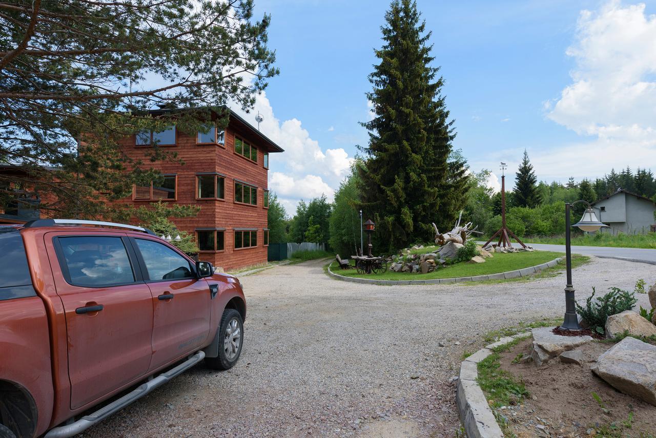 Pinusvillas Conference Lodge Zheleznitsa Exterior photo